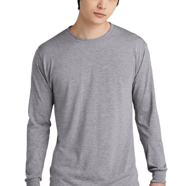 Long Sleeve Thumbnail