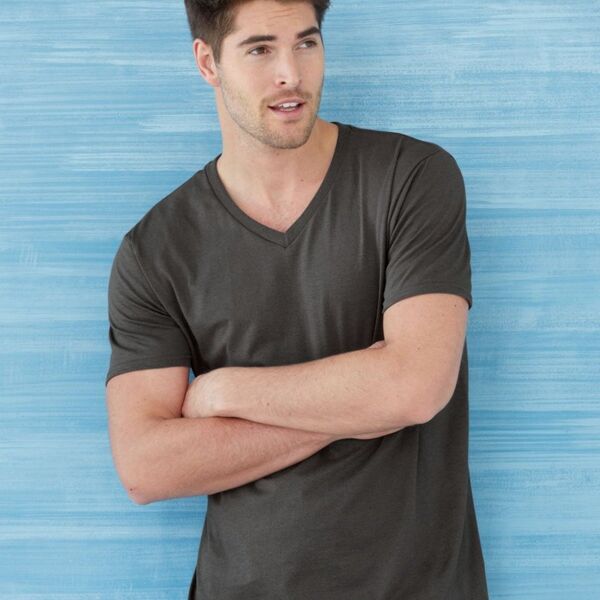 Softstyle® V-Neck T-Shirt Thumbnail